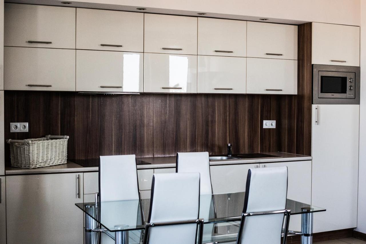 Senator Warsaw Apartments エクステリア 写真
